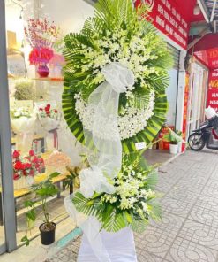 Lẵng hoa lan trắng 3 tầng cao cấp sang trọng viếng đám tang lễ - SSHTL35